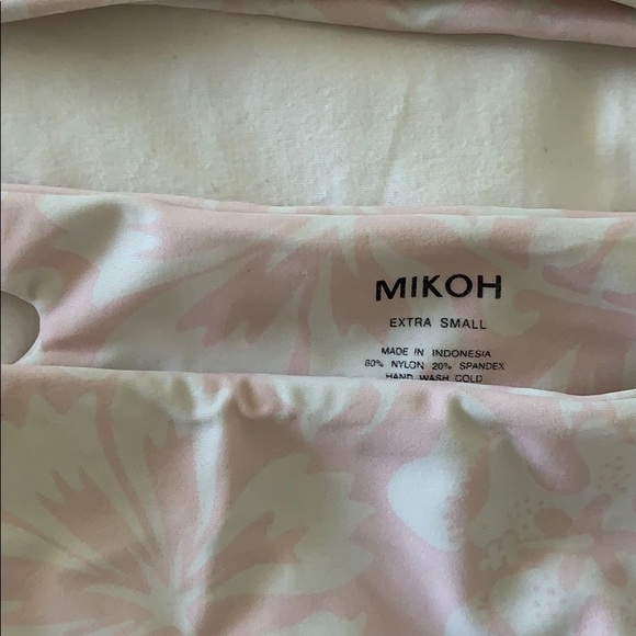 Extra small mikoh swim set only worn once! - Picture 3 of 3